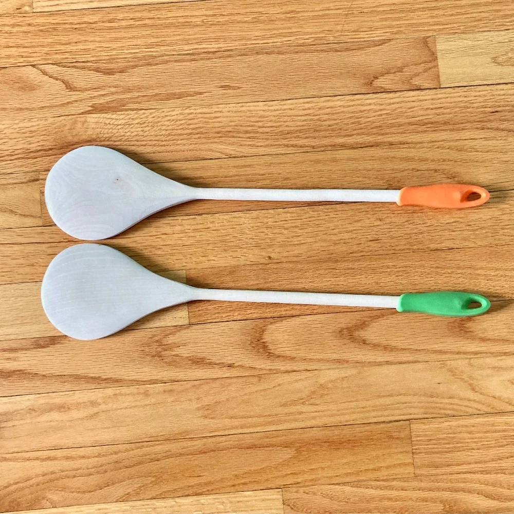 Set of 2 large Imusa wooden spoons with rubber/silicone grip